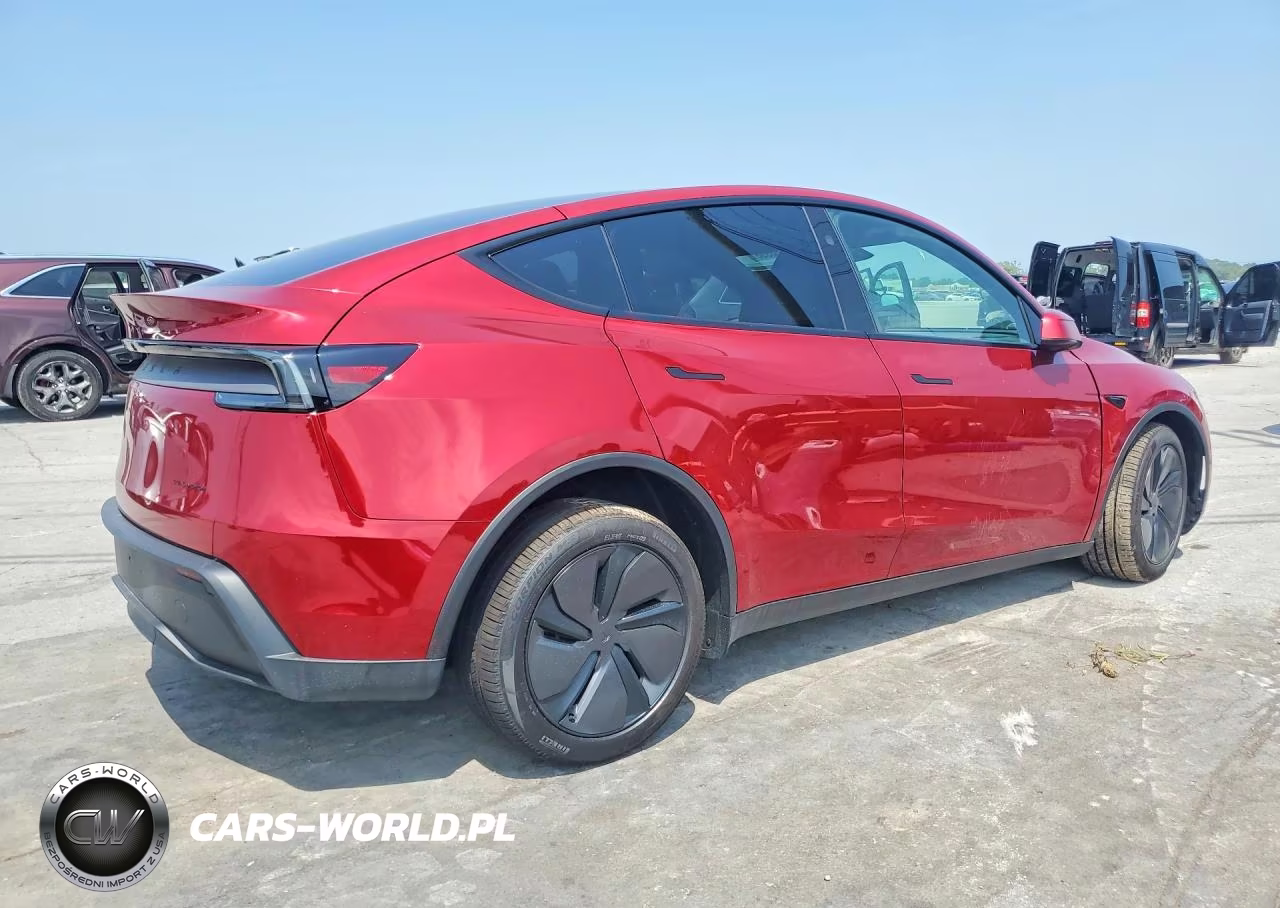 2026 Tesla Model Y VIN:7SAYGDEE4TA714133 - 3