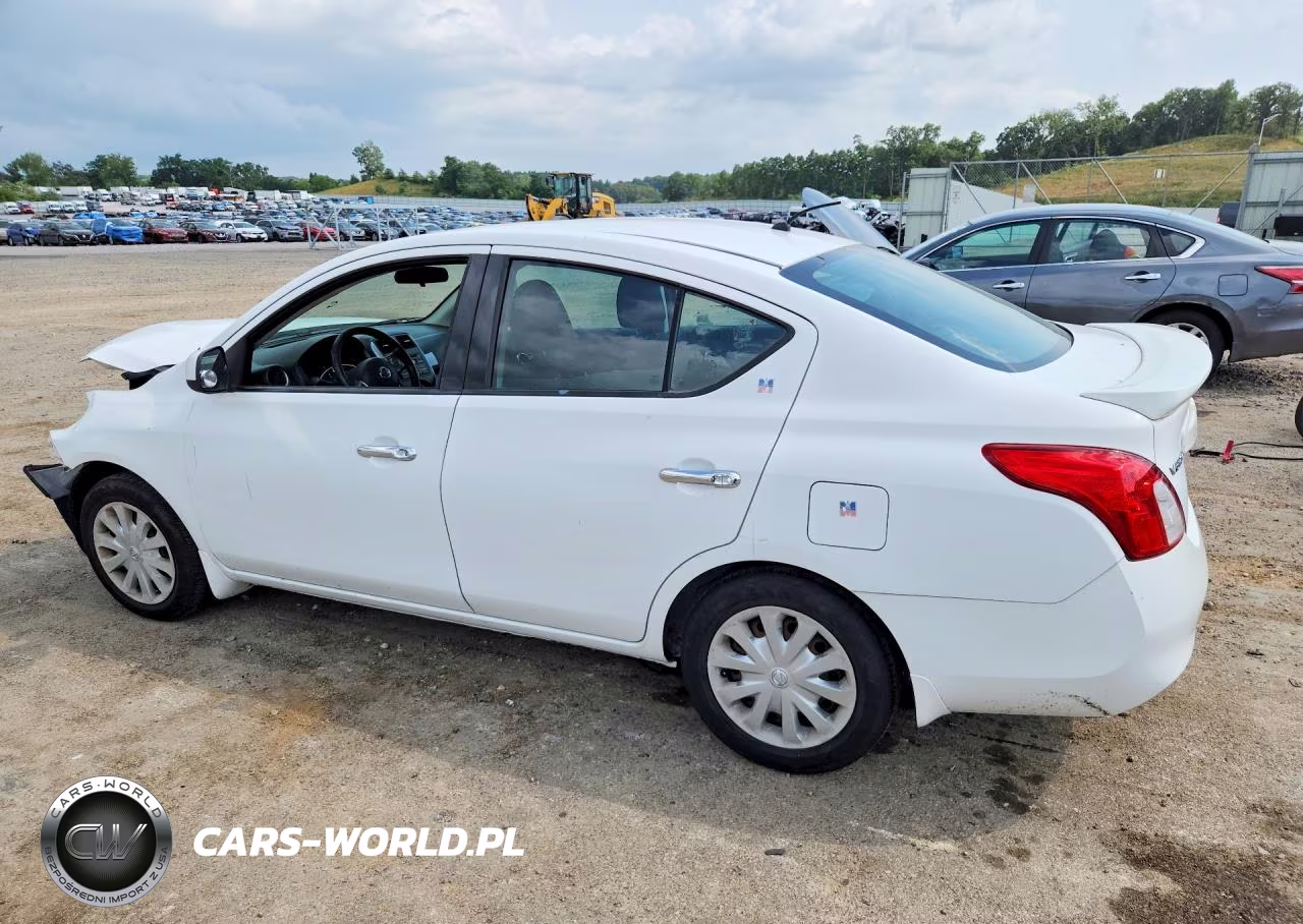 2014 Nissan Versa 1.6 S VIN:3N1CN7AP8EL828376 - 2