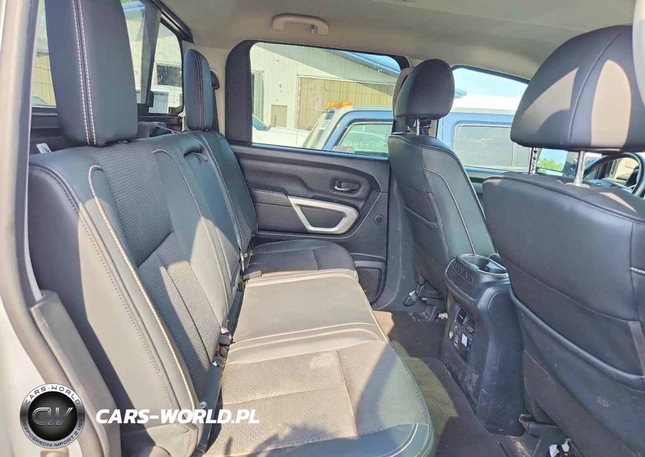 2019 Nissan Titan Xd S VIN:1N6BA1F47KN533424 - 10