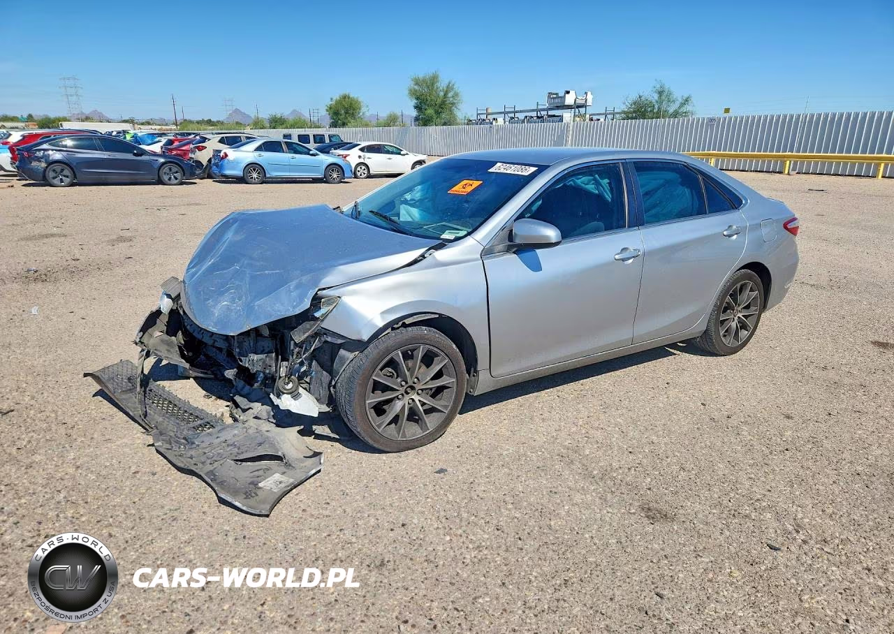 2015 Toyota Camry Xse