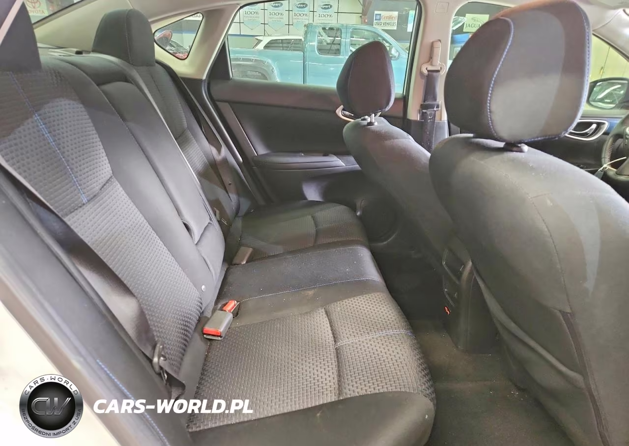 2019 Nissan Sentra Sr VIN:3N1AB7AP8KY408664 - 10