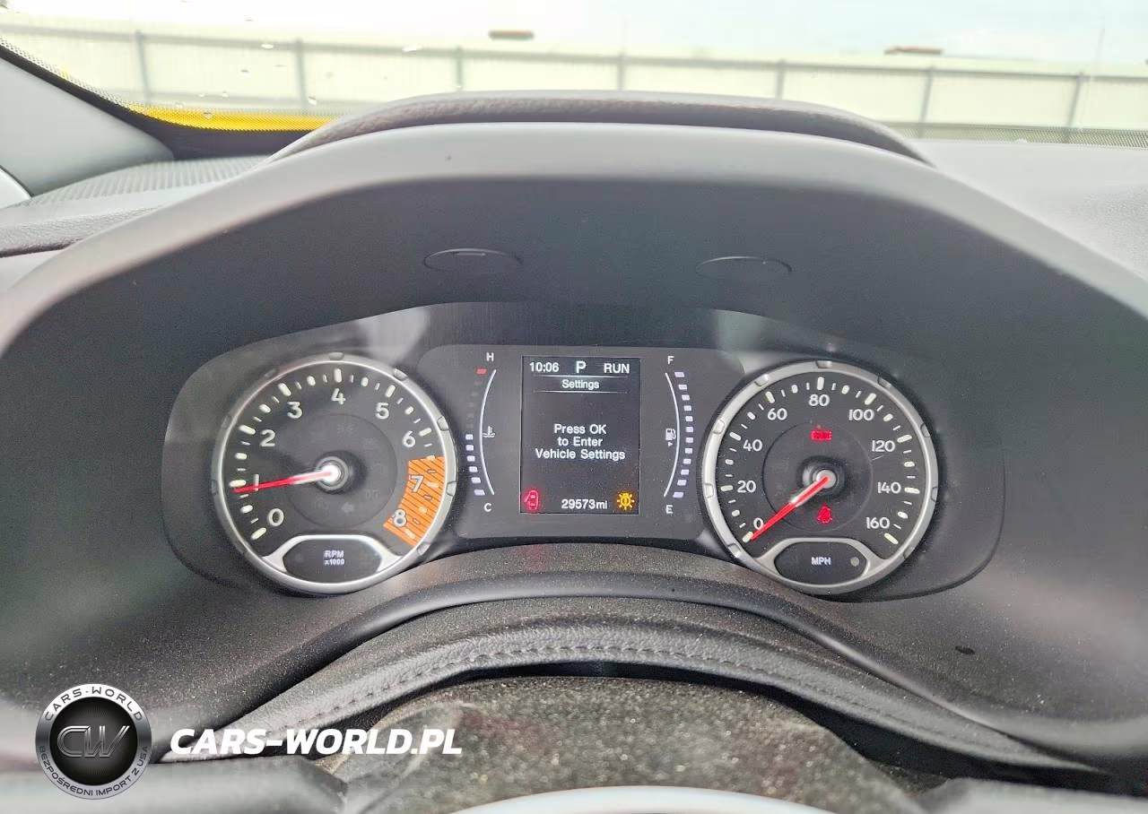 2019 Jeep Renegade Latitude VIN:ZACNJBBB6KPK48258 - 9