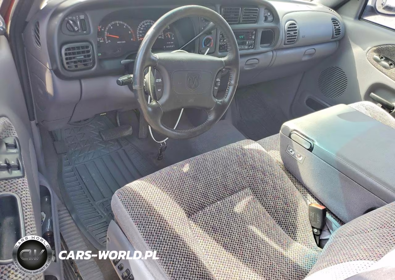1999 Dodge Ram 1500 VIN:3B7HC13Y1XG185392 - 8
