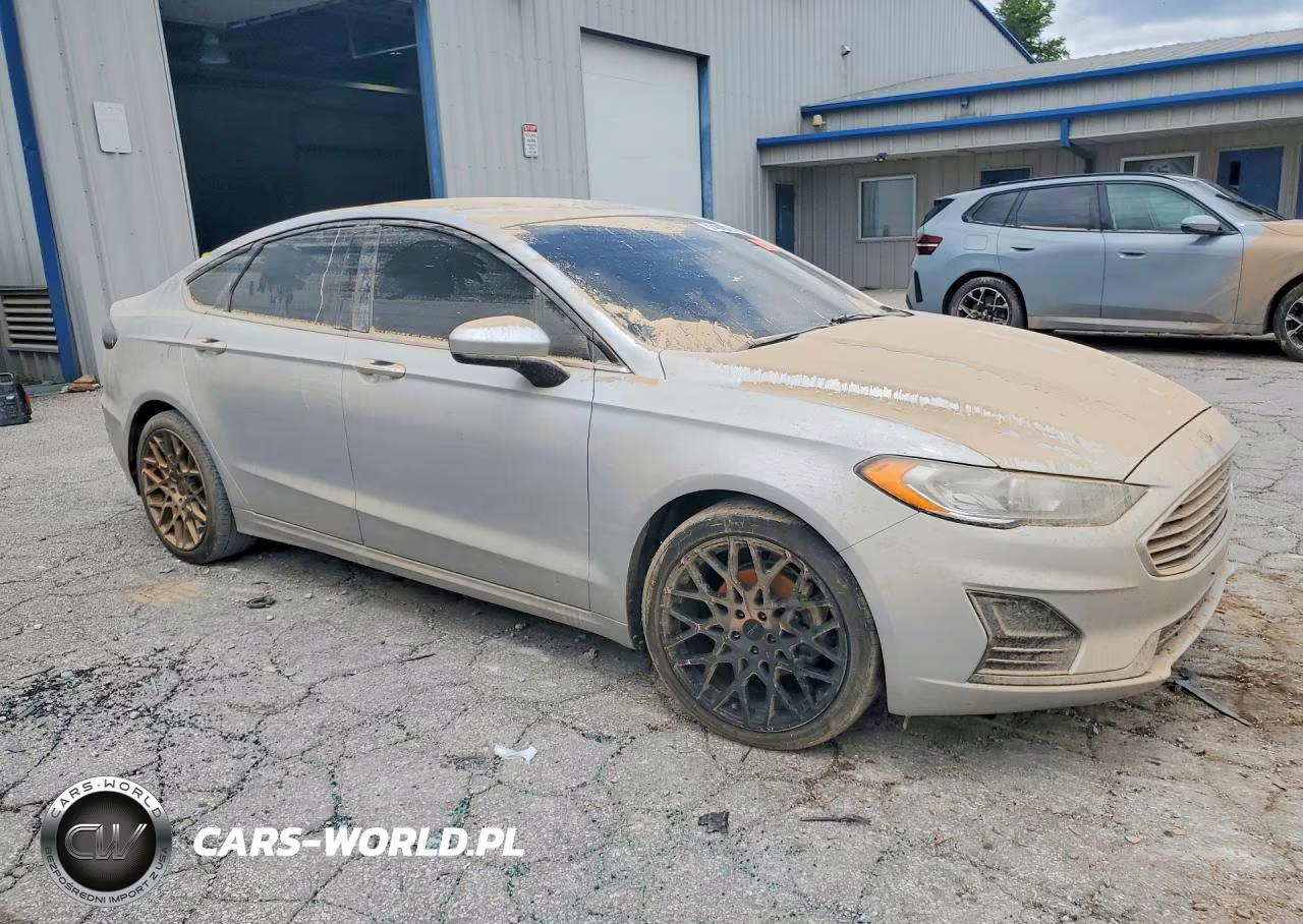 2019 Ford Fusion VIN:3FA6P0T94KR204034 - 4