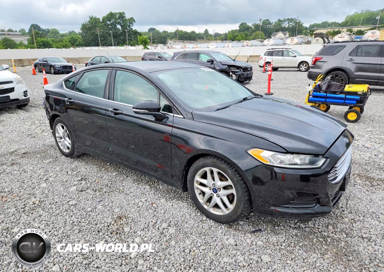 2014 Ford Fusion Se VIN:1FA6P0H72E5368235 - 4