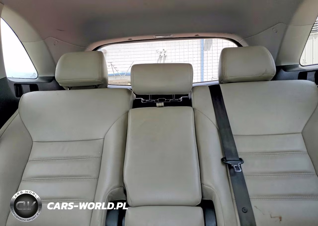 2018 Kia Sorento Lx VIN:5XYPG4A3XJG406275 - 10