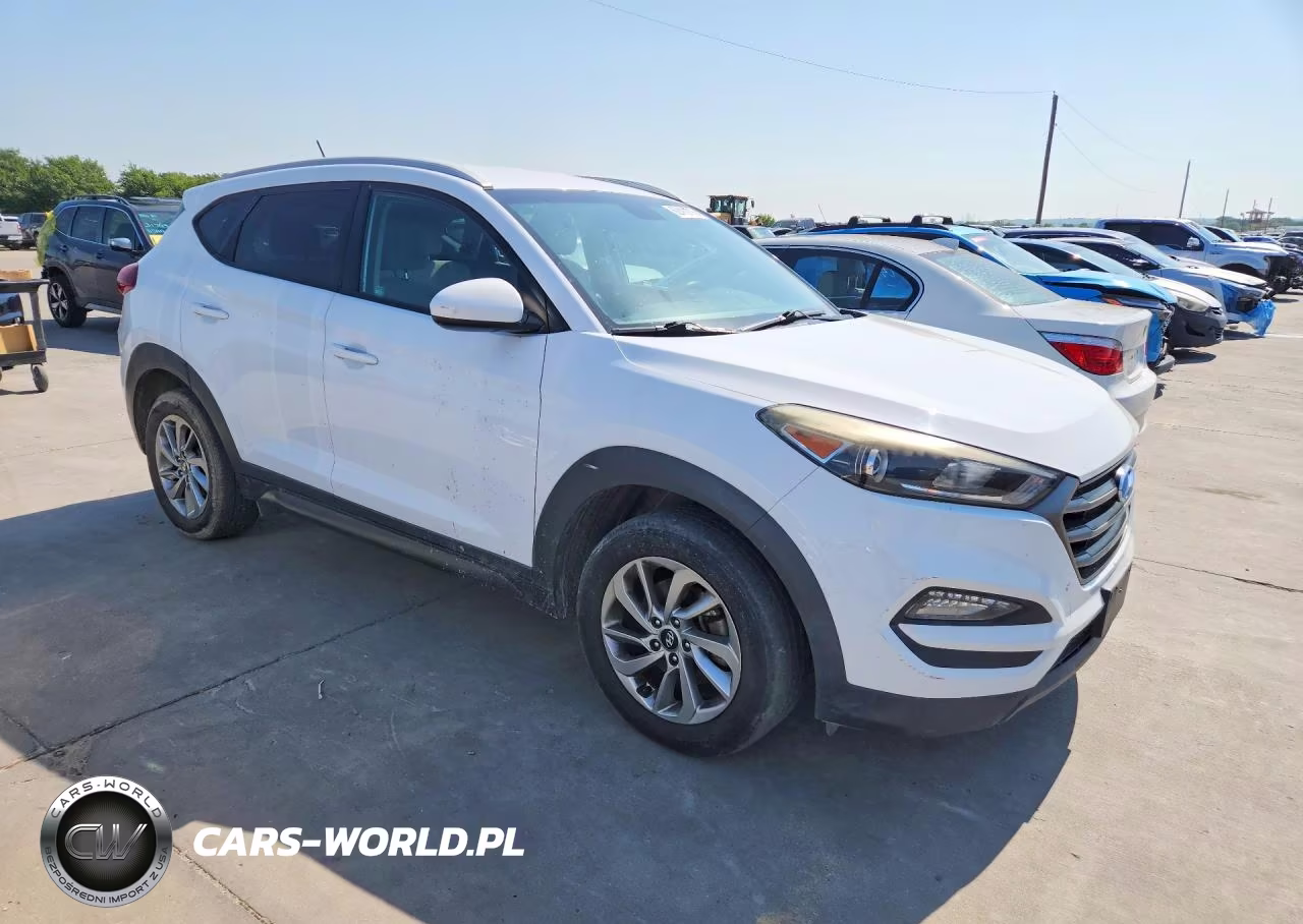 2016 Hyundai Tucson Se VIN:KM8J33A48GU120044 - 4