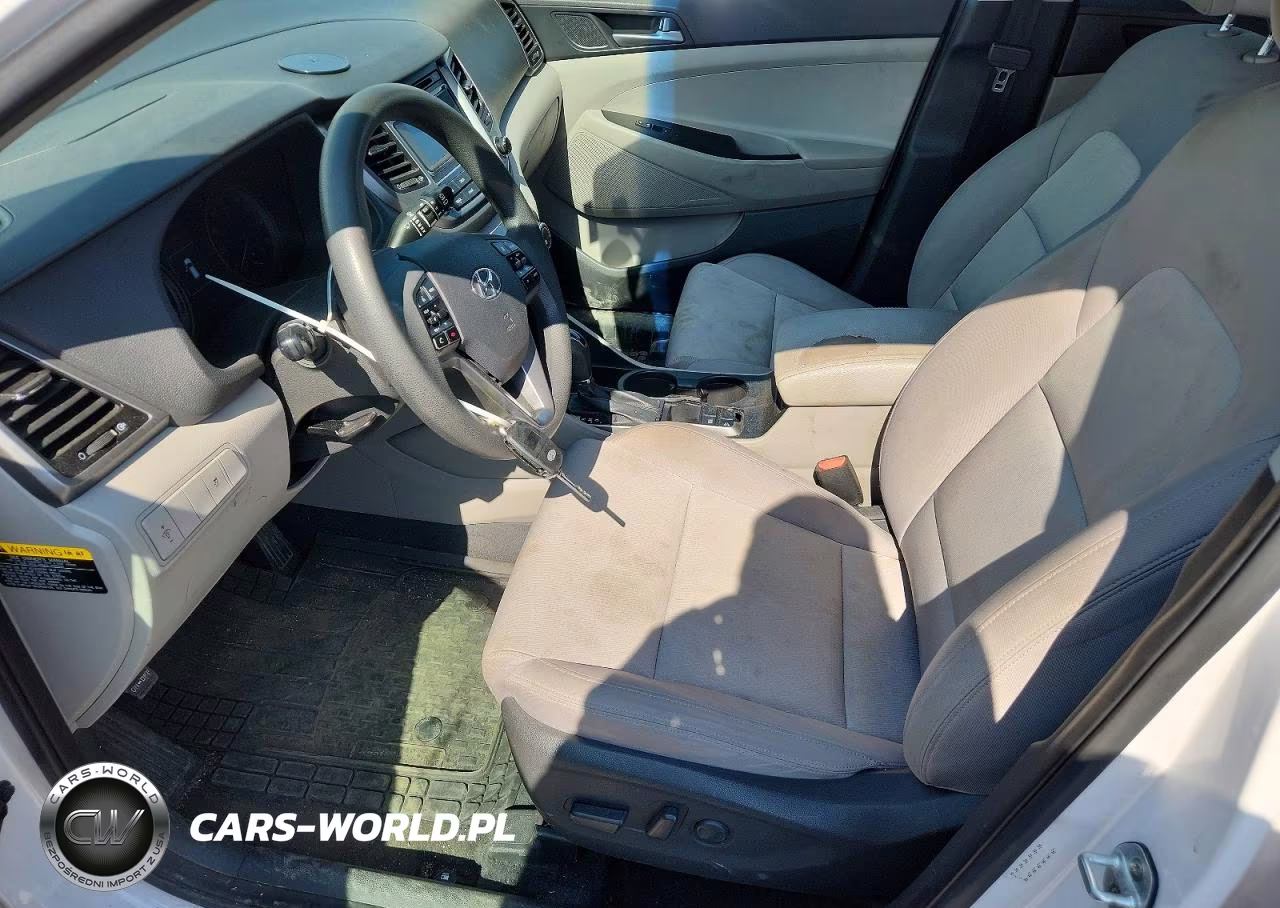2016 Hyundai Tucson Se VIN:KM8J33A48GU120044 - 7
