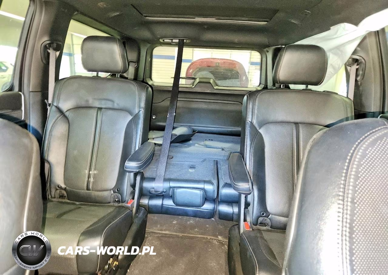2022 Jeep Wagoneer Series Ii VIN:1C4SJVBT8NS211890 - 10