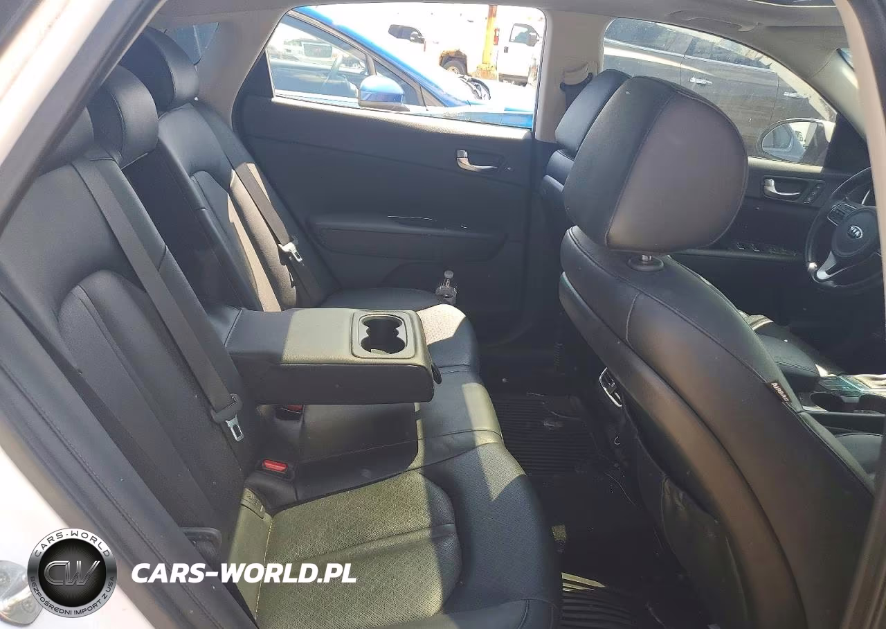 2016 Kia Optima Ex VIN:5XXGU4L30GG053631 - 10