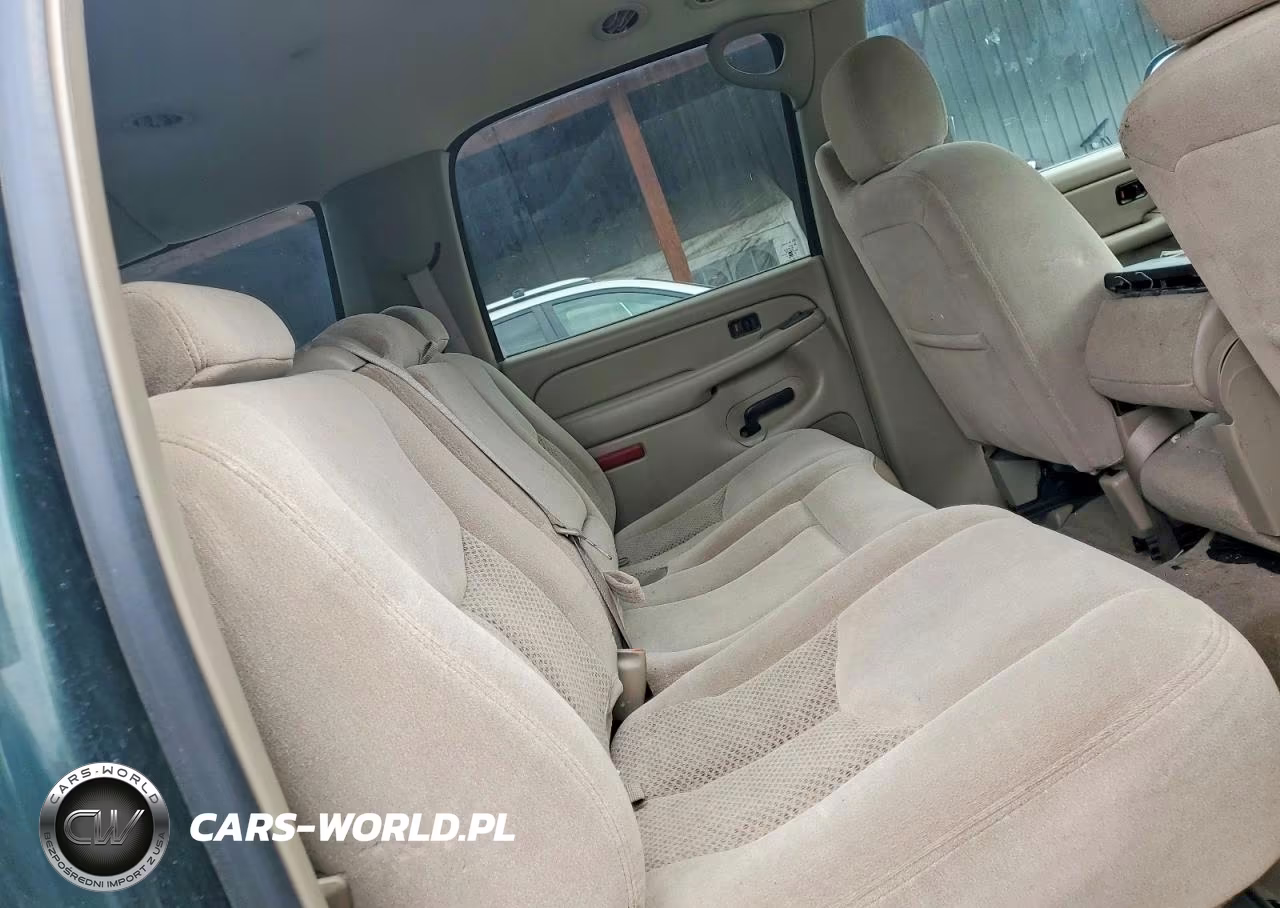 2004 Chevrolet Suburban C1500 VIN:3GNEC16Z84G259918 - 11