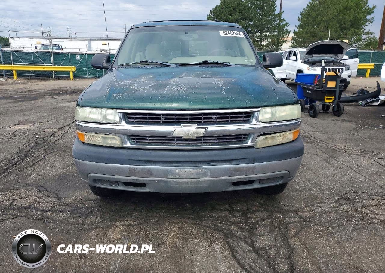 2004 Chevrolet Suburban C1500 VIN:3GNEC16Z84G259918 - 5