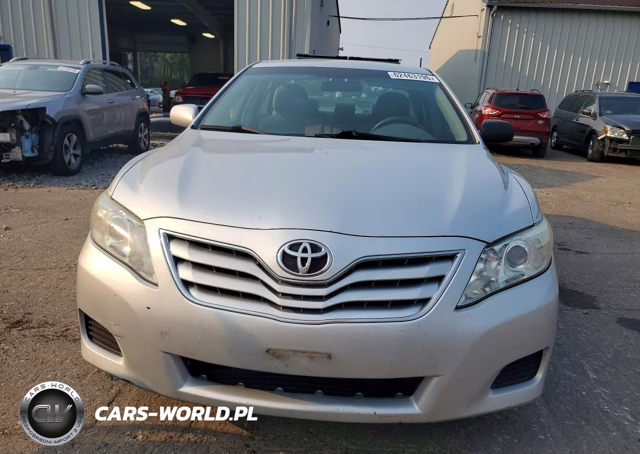 2011 Toyota Camry Le VIN:4T1BF3EKXBU717497 - 5
