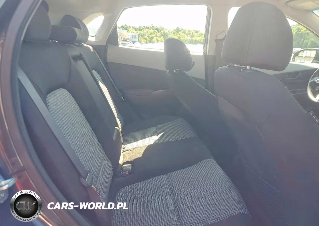 2018 Hyundai Kona Se VIN:KM8K1CAA3JU079717 - 11