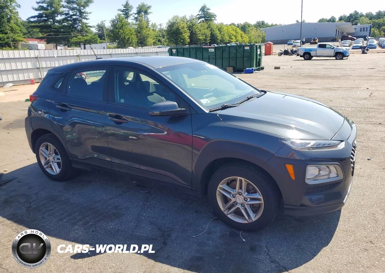2018 Hyundai Kona Se VIN:KM8K1CAA3JU079717 - 4