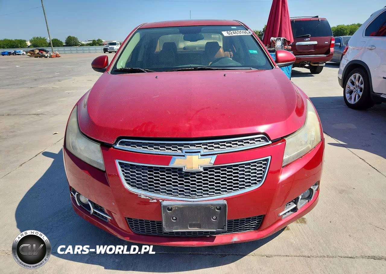 2014 Chevrolet Cruze Lt VIN:1G1PE5SB6E7300256 - 5