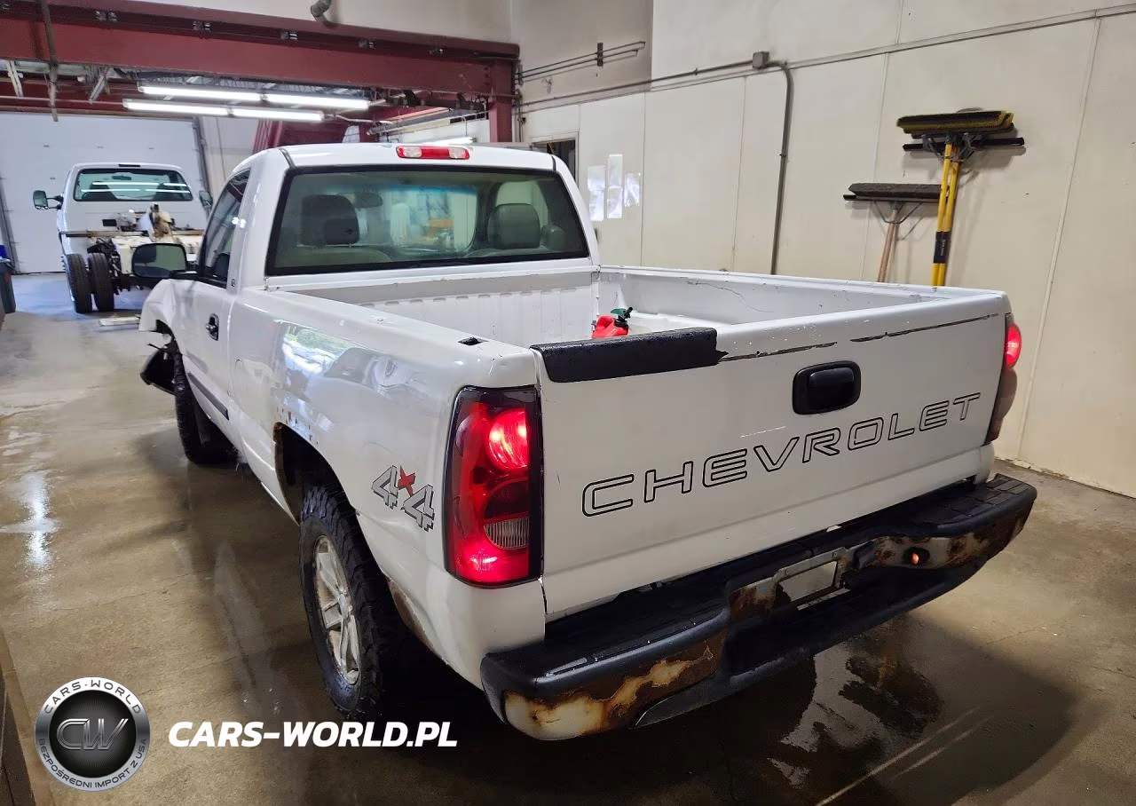 2005 Chevrolet Silverado K1500 VIN:1GCEK14X75Z282055 - 2