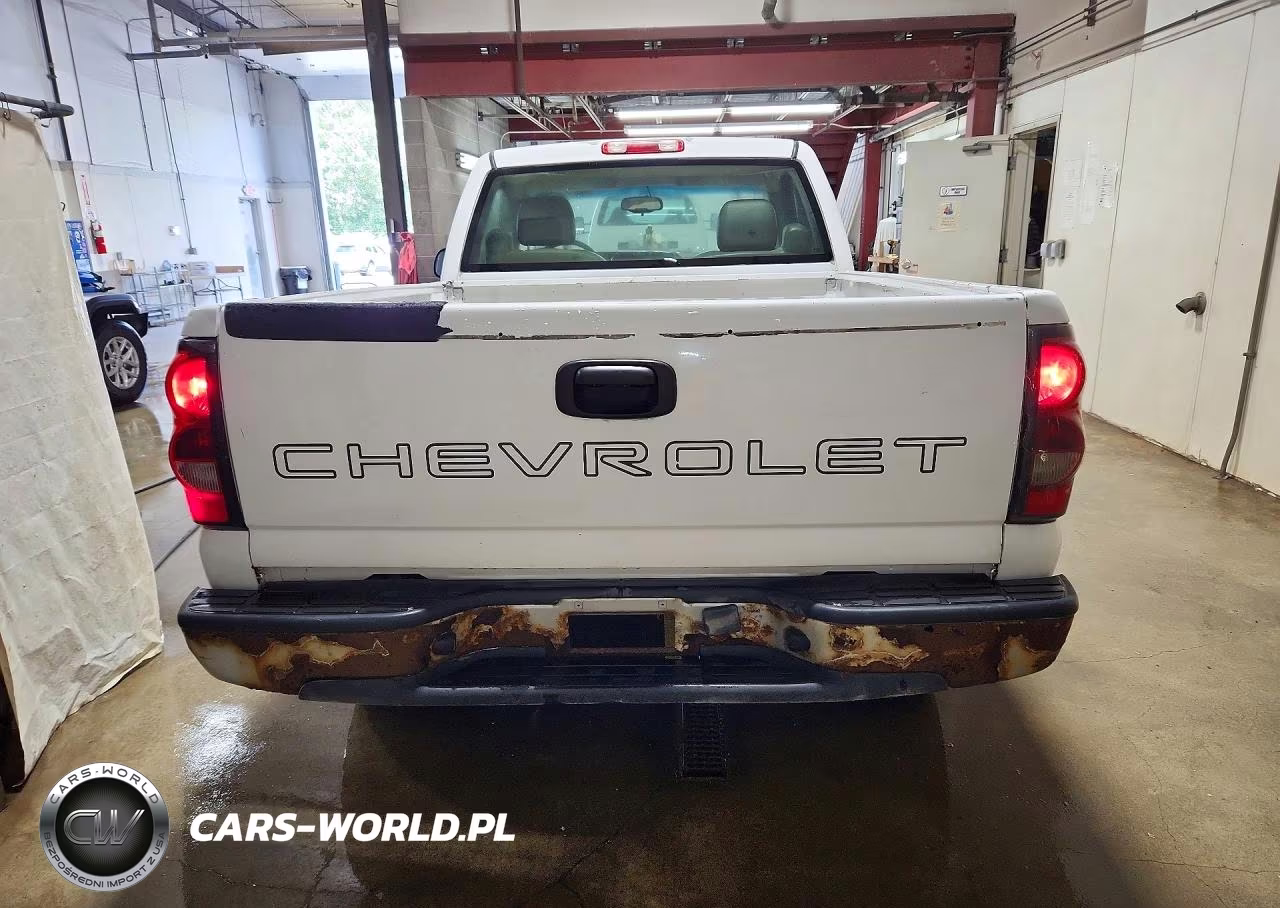 2005 Chevrolet Silverado K1500 VIN:1GCEK14X75Z282055 - 6