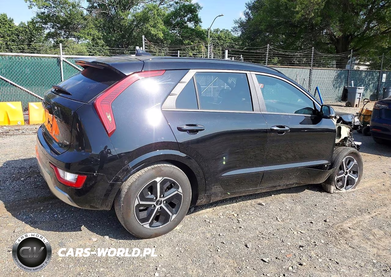 2025 Kia Niro Sx VIN:KNDCT3LE1S5287285 - 3