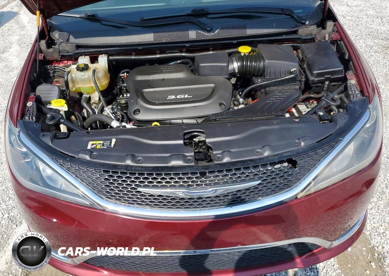2017 Chrysler Pacifica Touring L Plus VIN:2C4RC1EG1HR538721 - 12