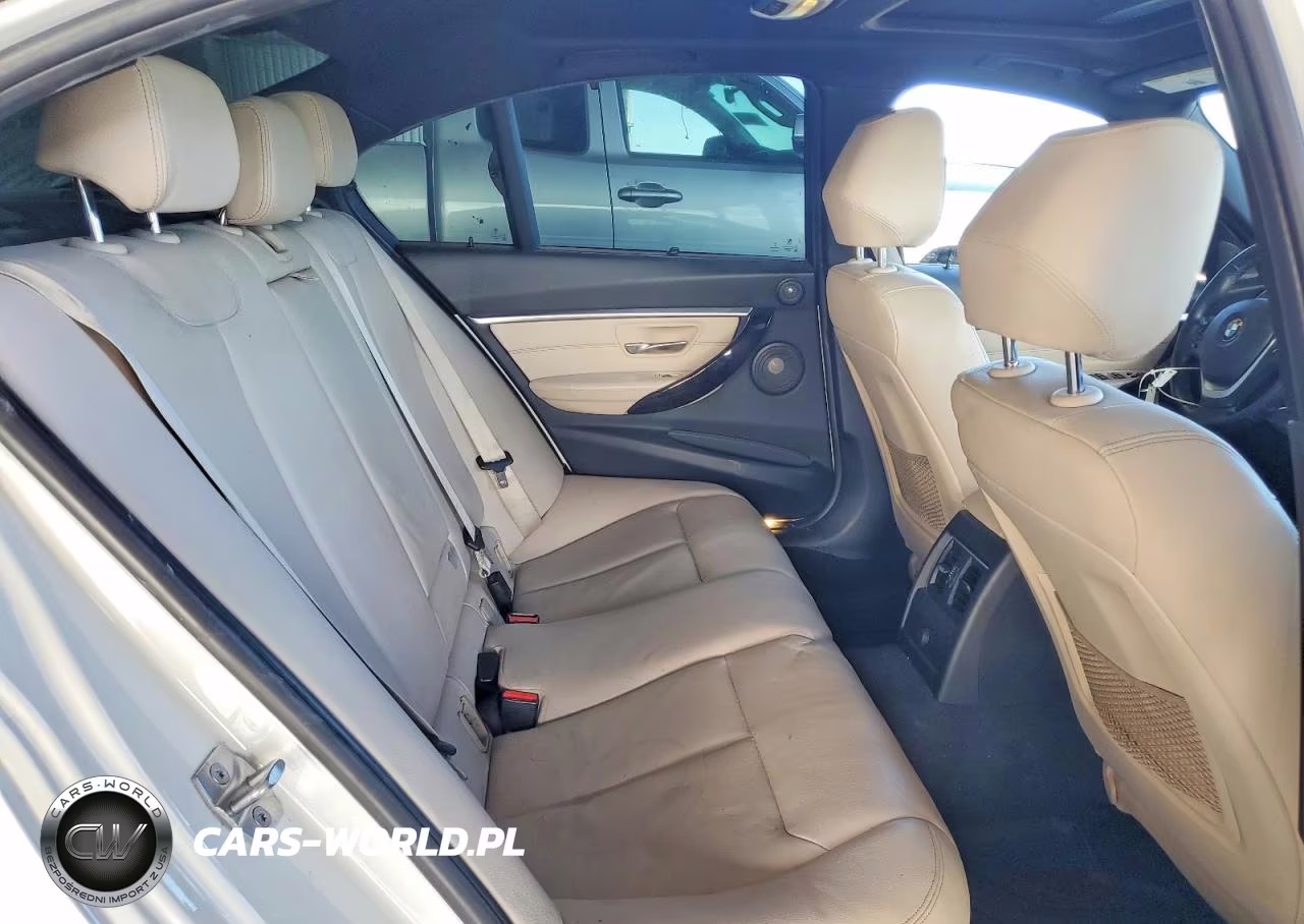 2016 BMW 328 I Sulev VIN:WBA8E9G55GNU28215 - 10