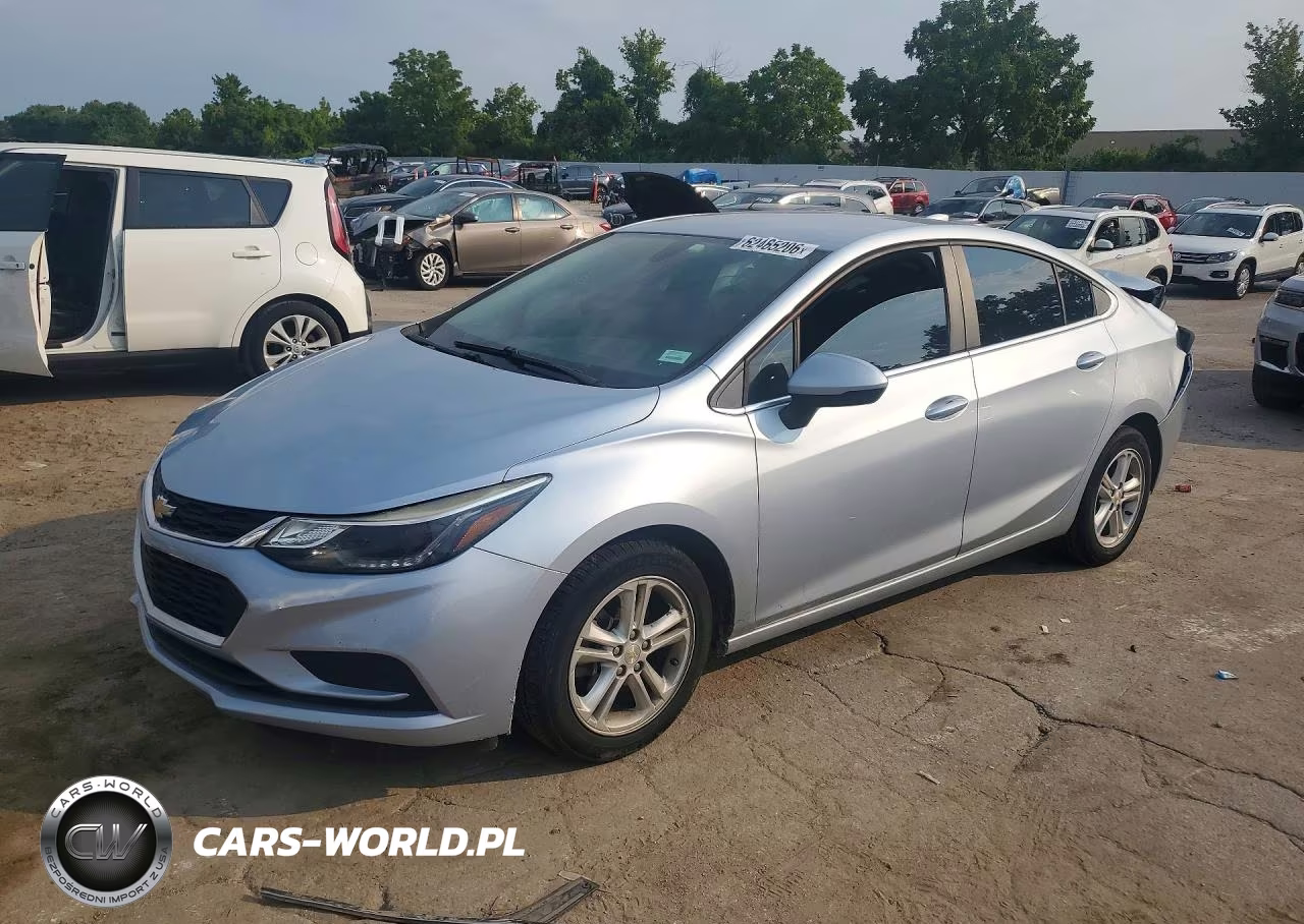2017 Chevrolet Cruze Lt – zdjęcie 1 z 12
