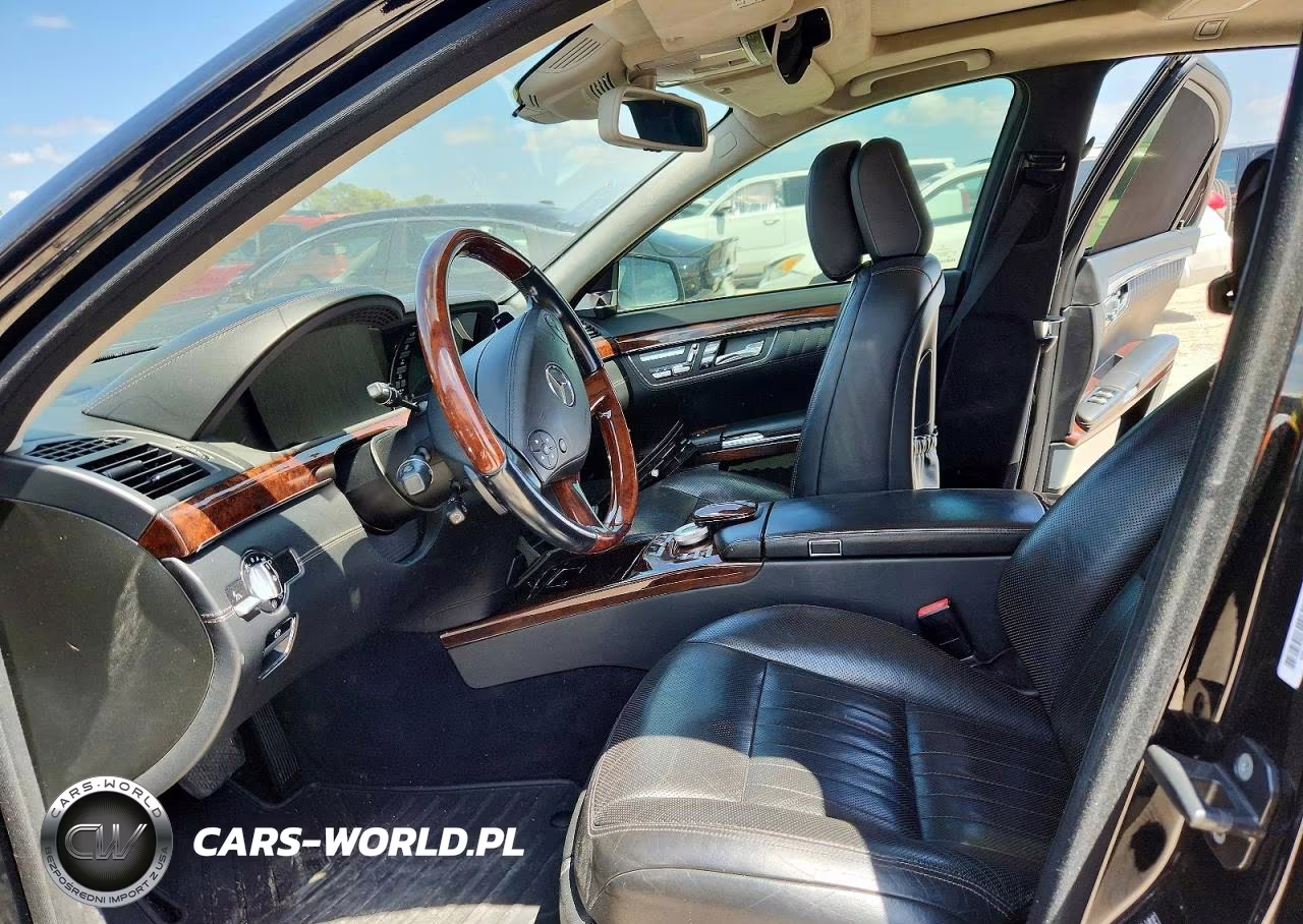 2012 Mercedes-Benz S S600 VIN:WDDNG7GB3CA434760 - 7