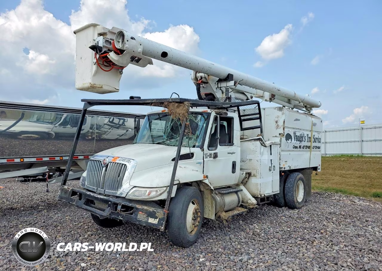 2011 International 4300 Forestry Bucket Truck