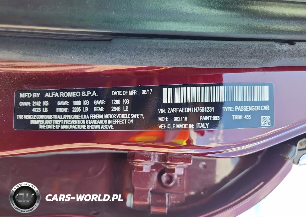 2017 Alfa Romeo Giulia Q4 VIN:ZARFAEDN1H7561231 - 12