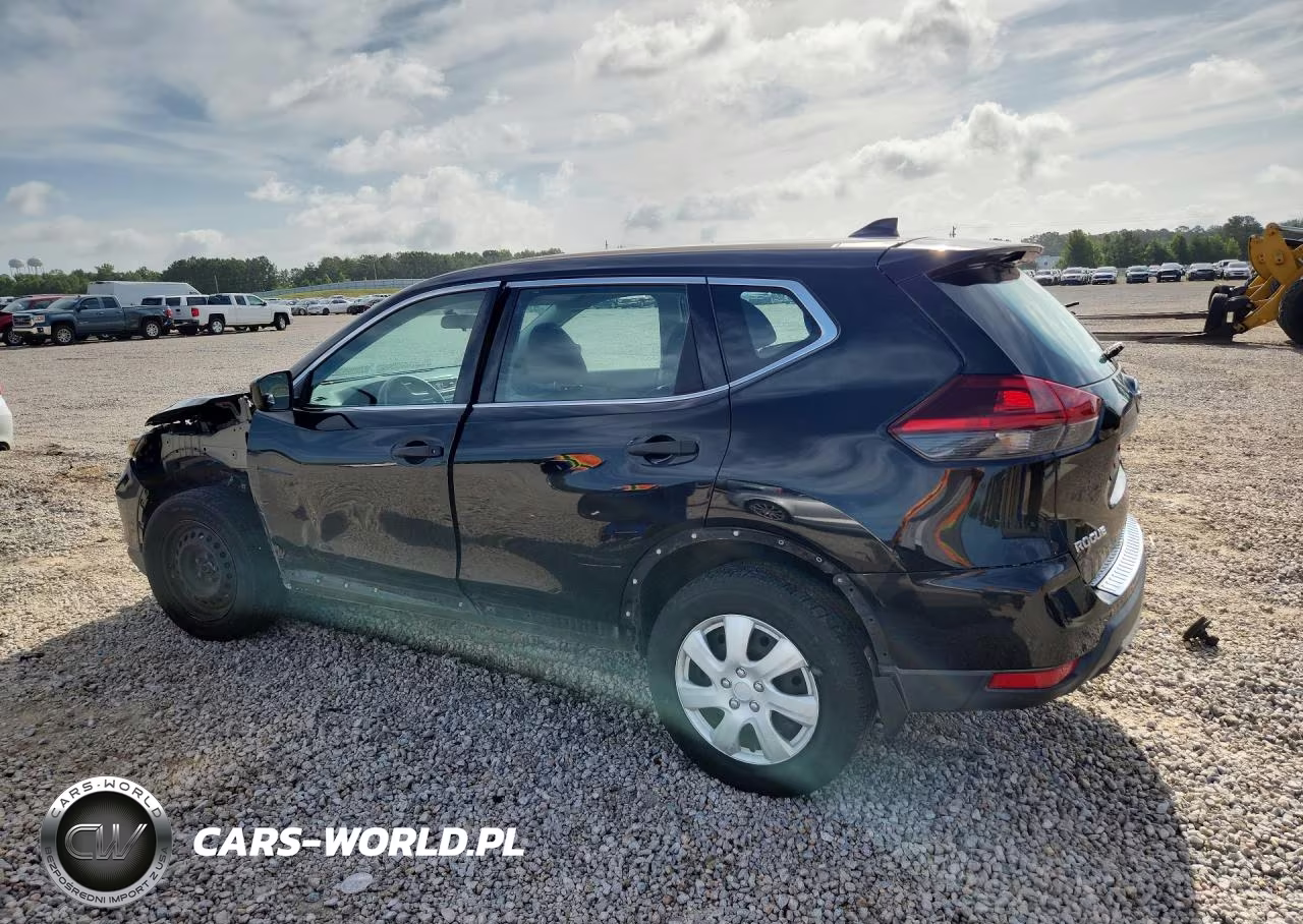 2018 Nissan Rogue S VIN:5N1AT2MV1JC742139 - 2