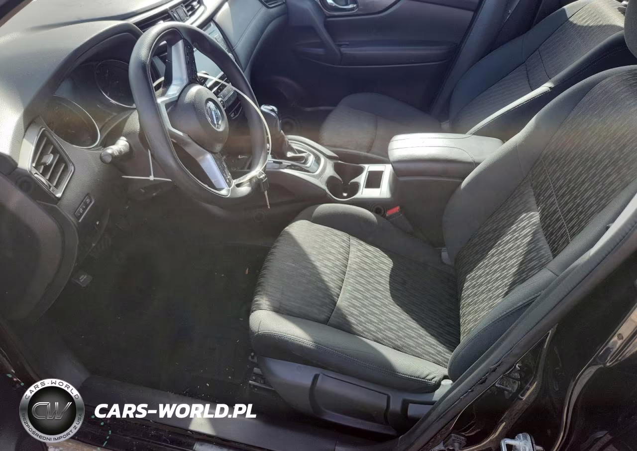 2018 Nissan Rogue S VIN:5N1AT2MV1JC742139 - 7