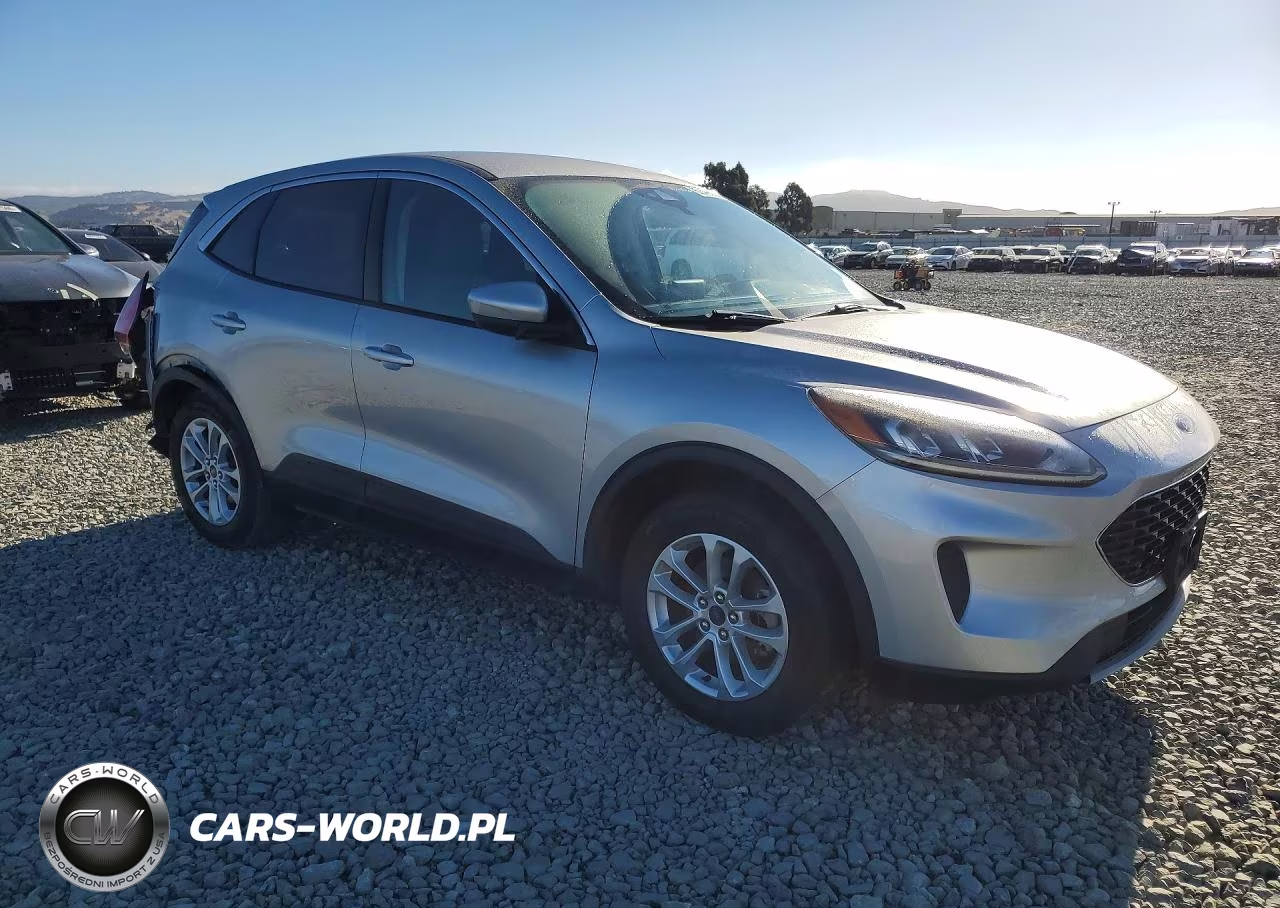 2020 Ford Escape Se VIN:1FMCU0G68LUC42054 - 4