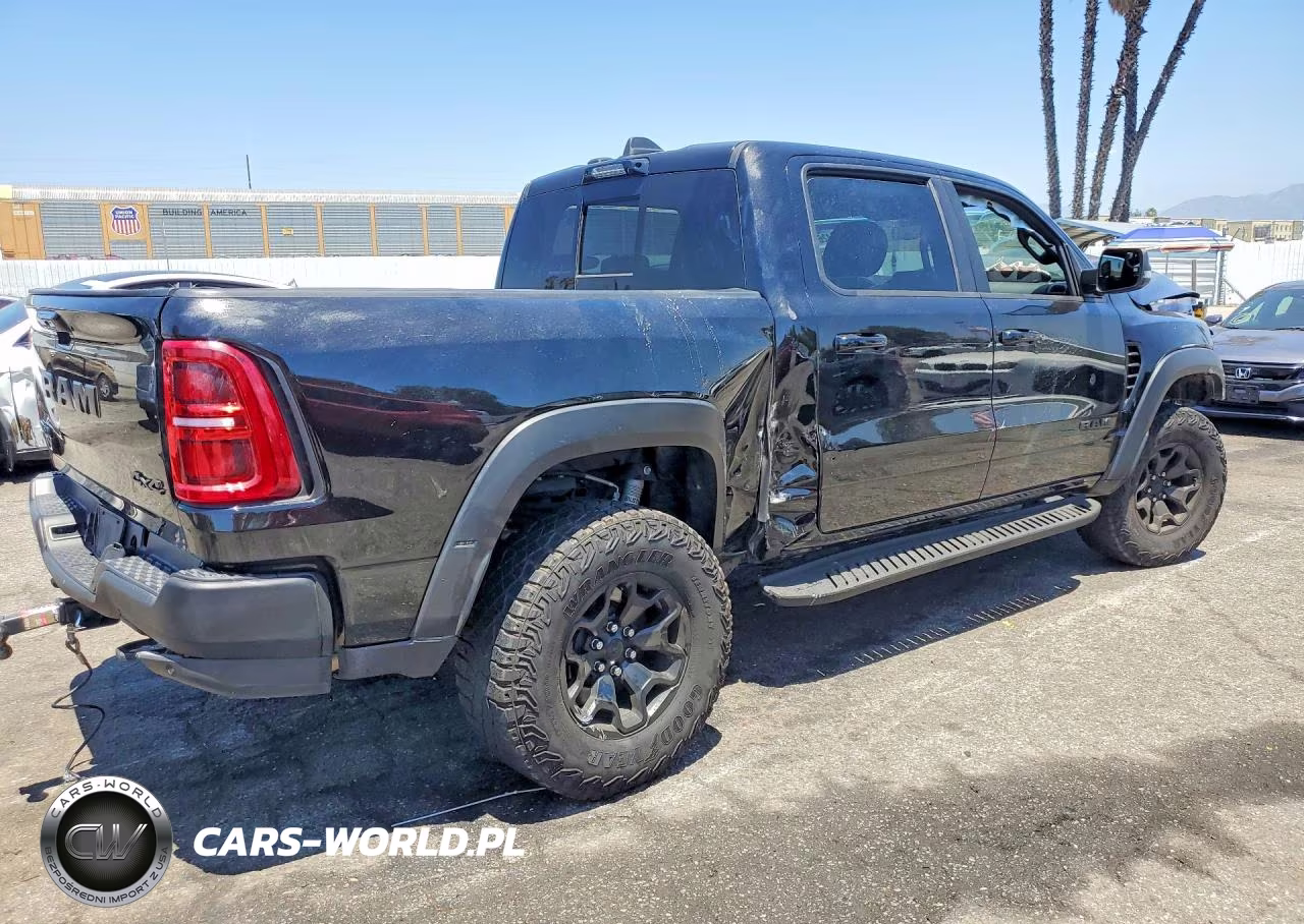 2025 Ram 1500 Rho VIN:1C6SRFUP0SN634009 - 3