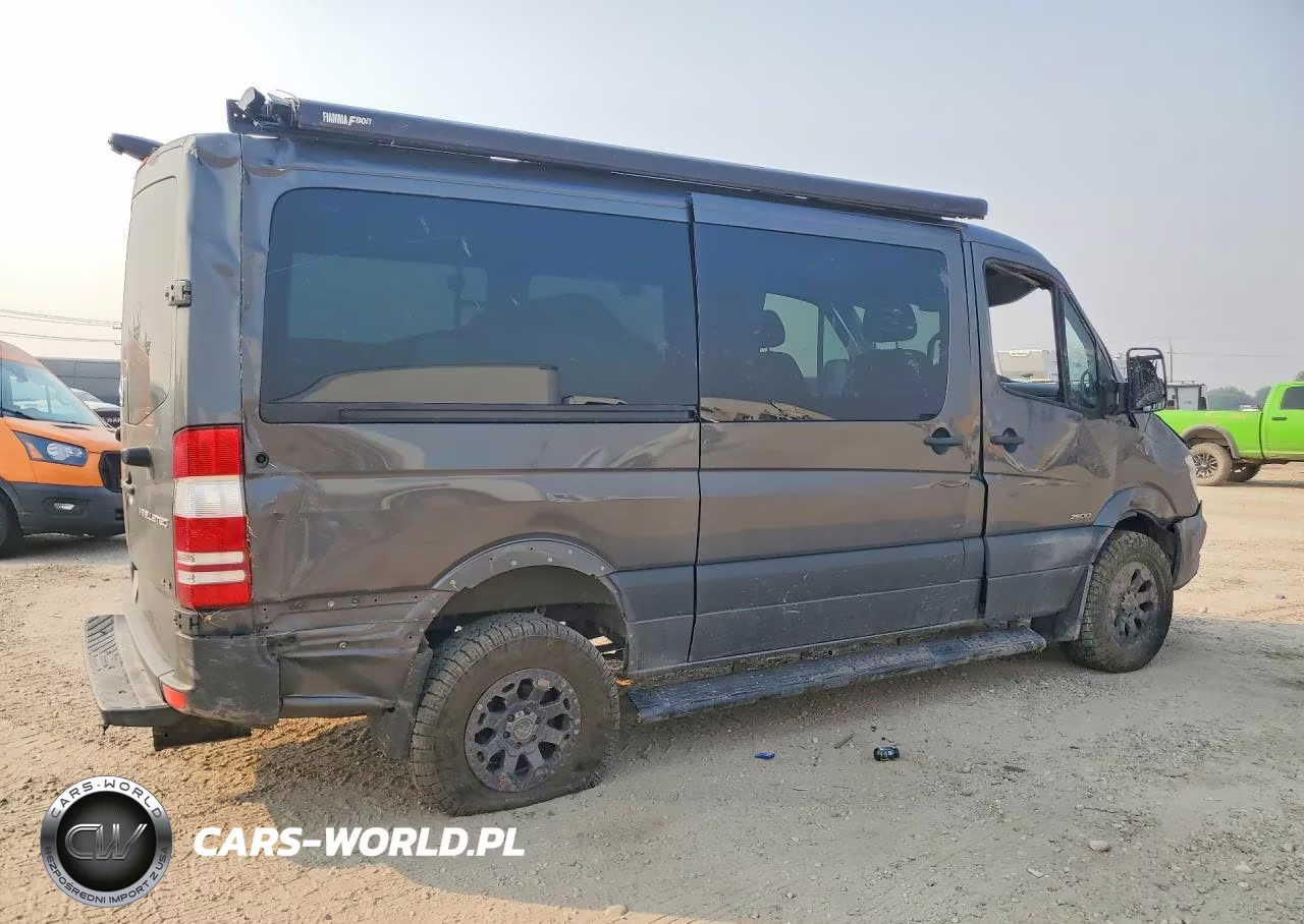 2015 Mercedes-Benz Sprinter 2500 VIN:WDZFE7CC6FP145022 - 3