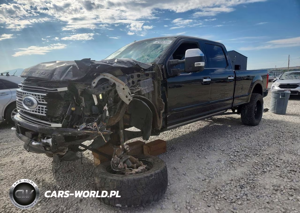 2017 Ford F250 Super Duty – zdjęcie 1 z 13
