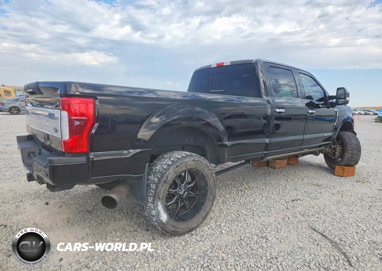 2017 Ford F250 Super Duty VIN:1FT7W2BT1HED31930 - 3