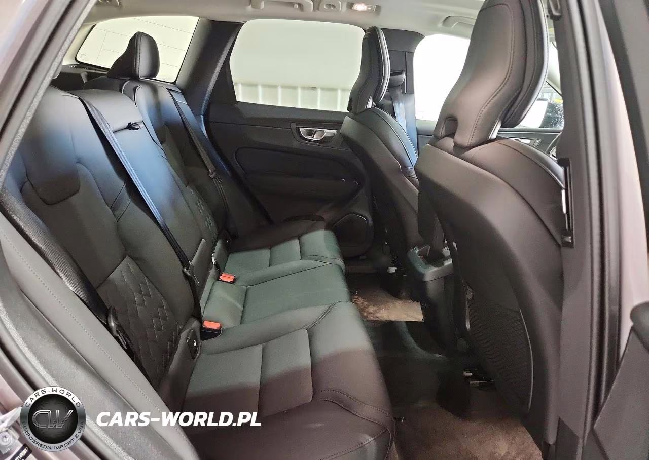 2026 Volvo Xc60 Plus VIN:YV4M12RC8T1493817 - 11