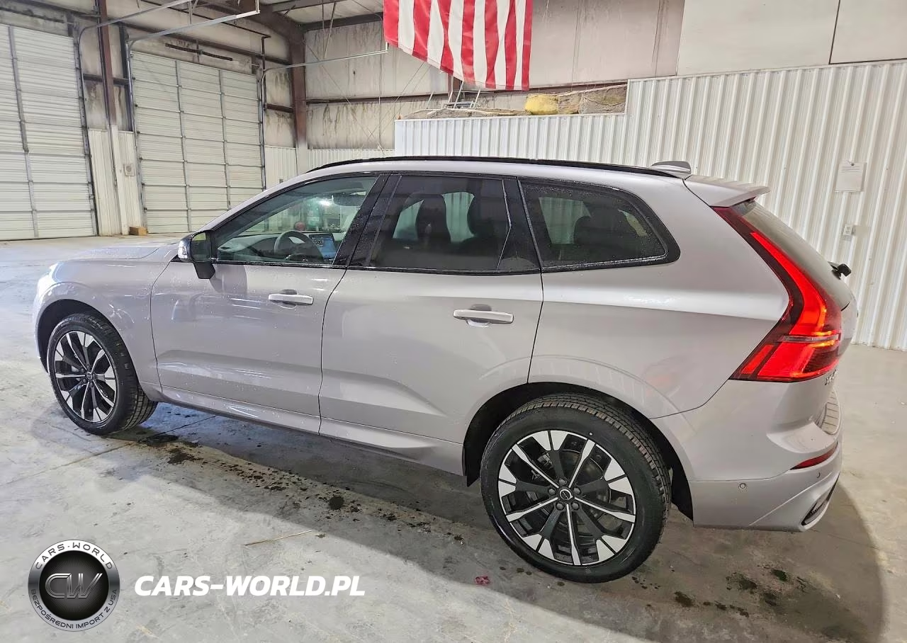 2026 Volvo Xc60 Plus VIN:YV4M12RC8T1493817 - 2