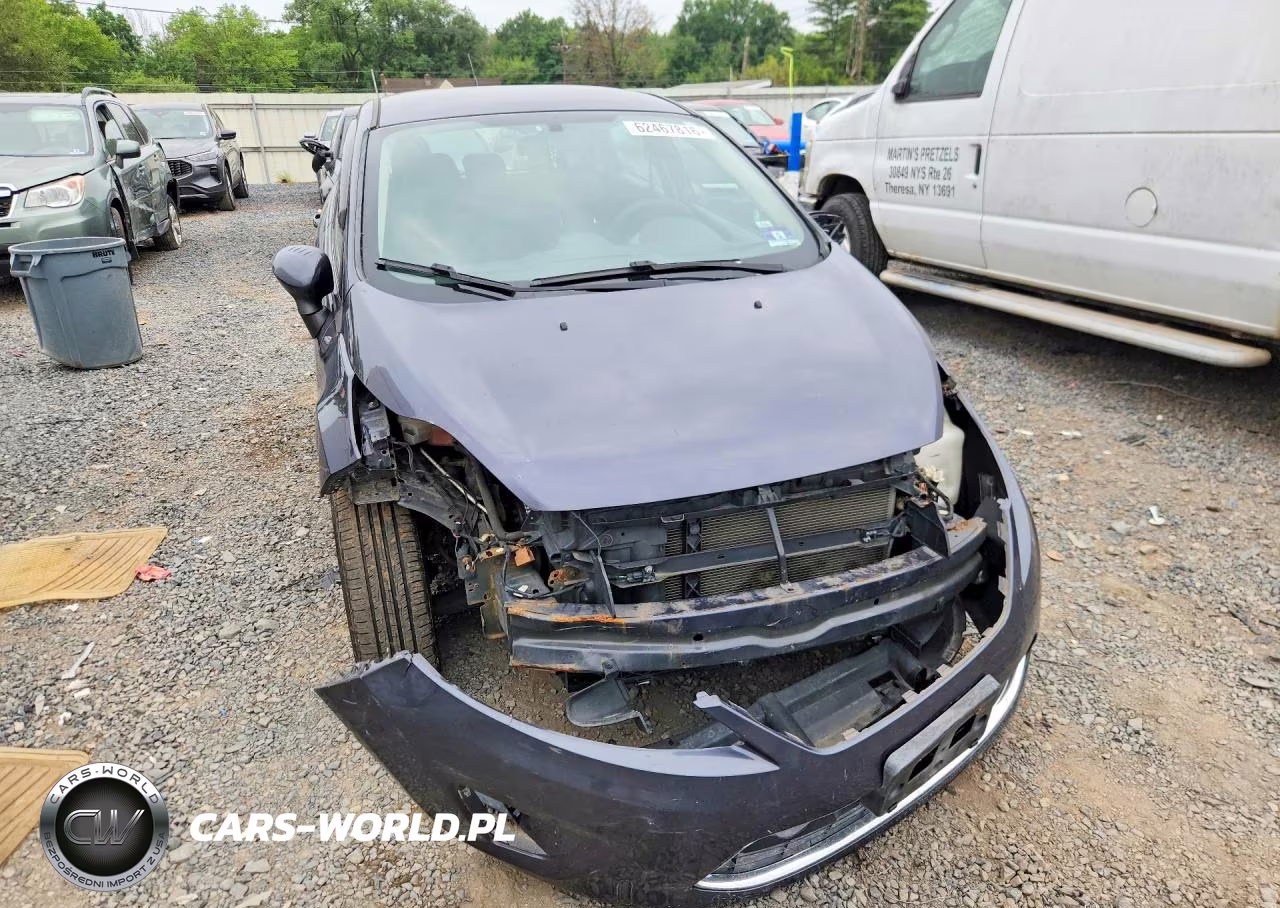 2012 Ford Fiesta Se VIN:3FADP4EJXCM215639 - 5