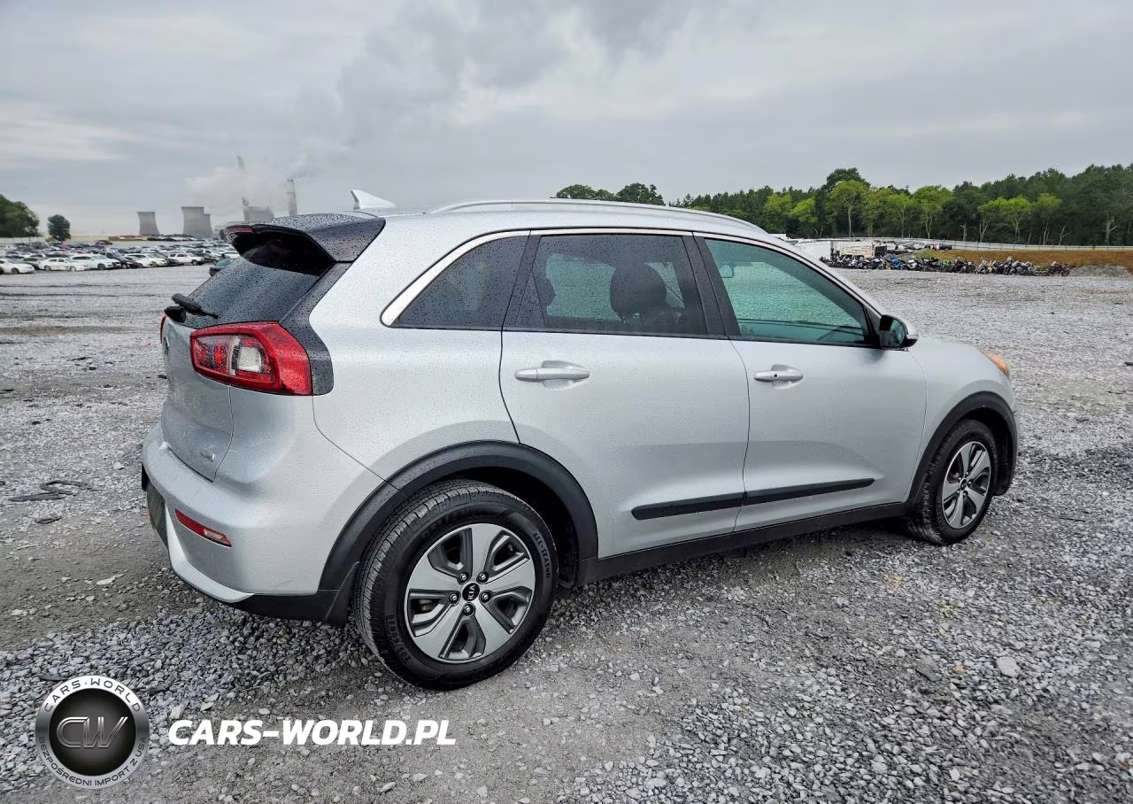 2017 Kia Niro Ex VIN:KNDCC3LC7H5036083 - 3