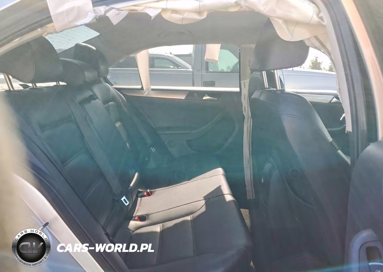 2015 Volkswagen Jetta Se VIN:3VWD17AJ1FM238487 - 10