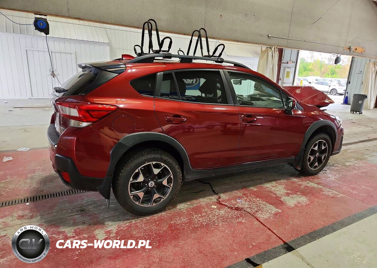 2018 Subaru Crosstrek Premium VIN:JF2GTADC4J8269705 - 3
