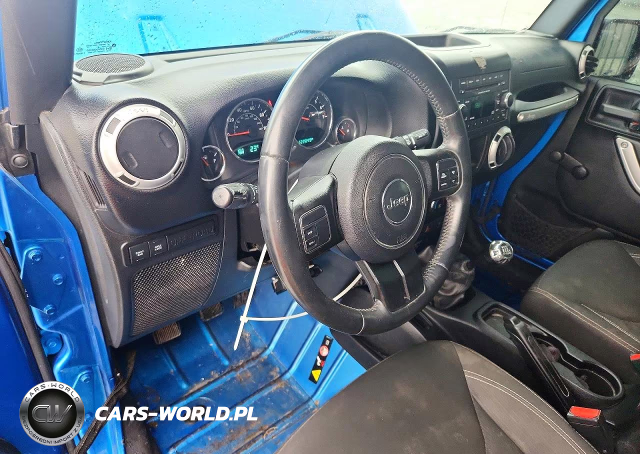 2016 Jeep Wrangler Rubicon VIN:1C4BJWCG0GL104451 - 8