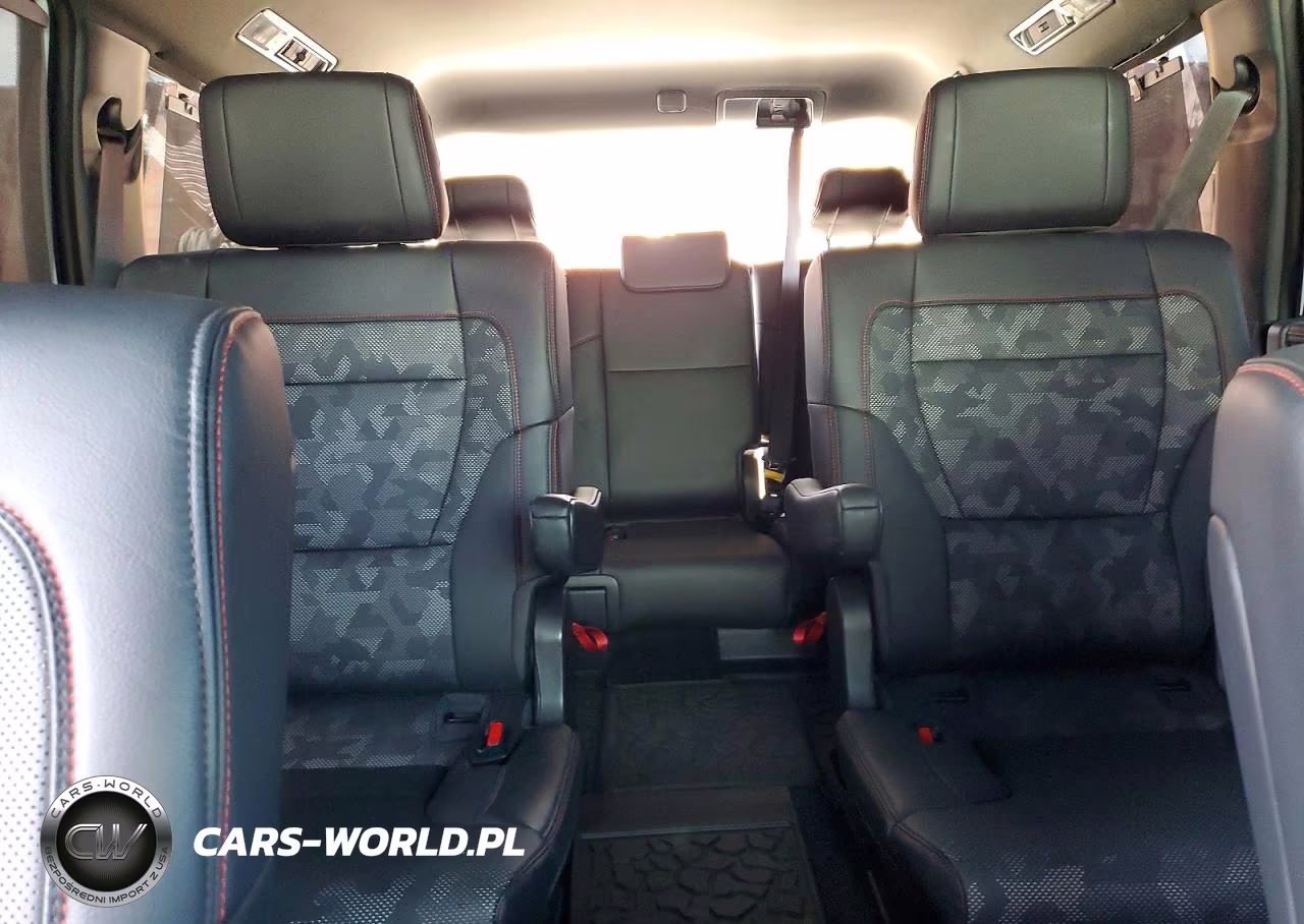 2024 Toyota Sequoia Trd Pro VIN:7SVAAABA7RX038557 - 10