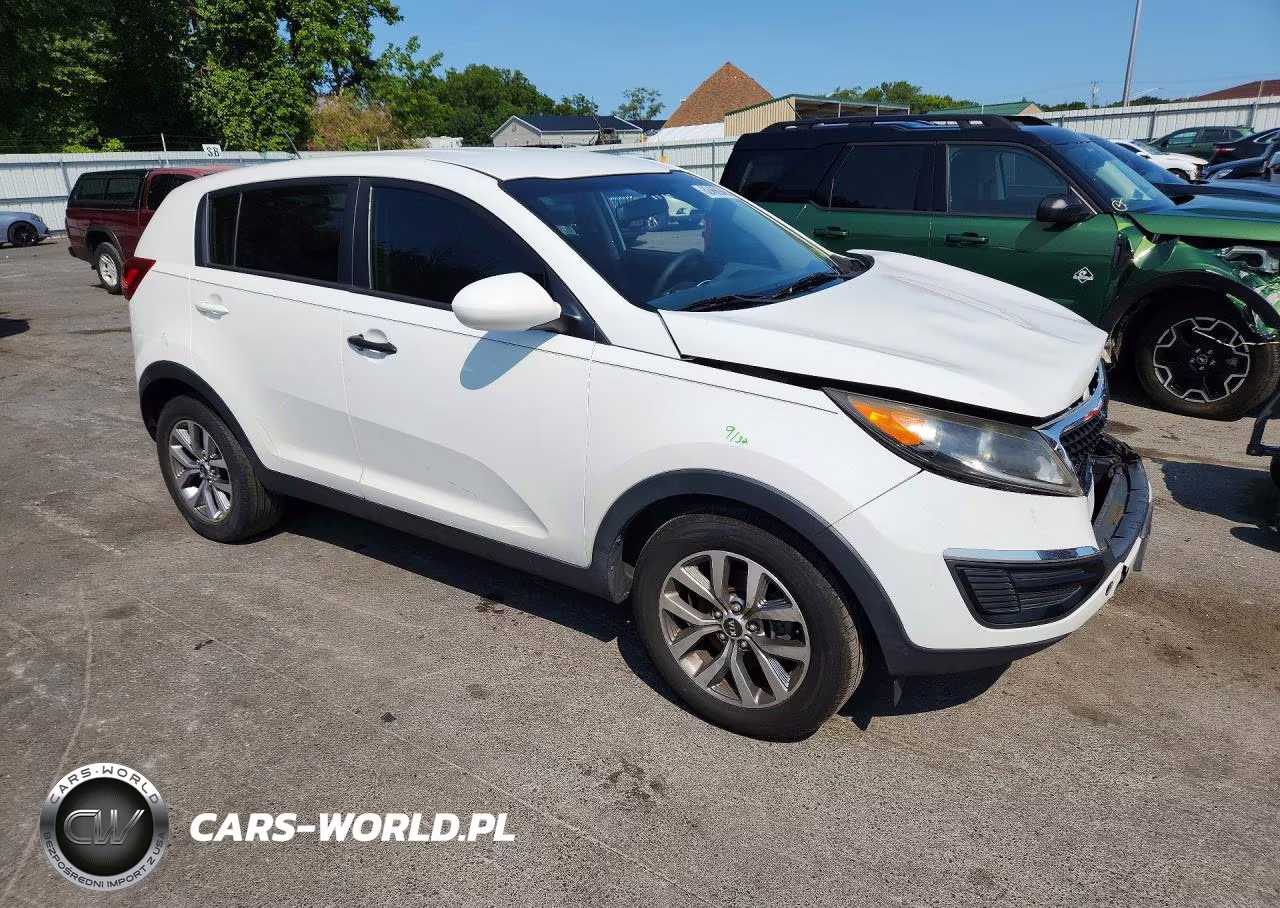 2016 Kia Sportage Lx VIN:KNDPB3AC2G7796609 - 4
