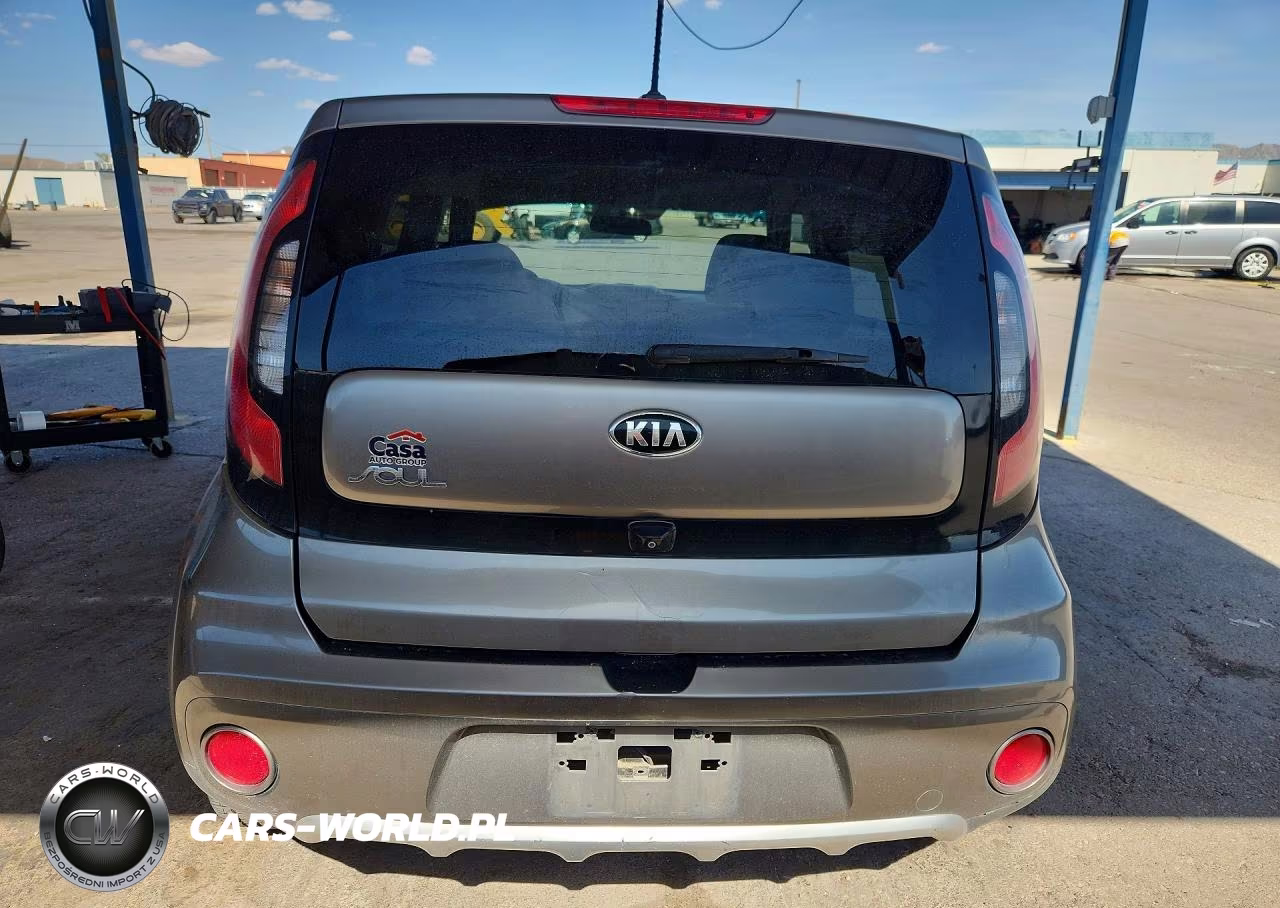 2017 Kia Soul + VIN:KNDJP3A59H7449675 - 6