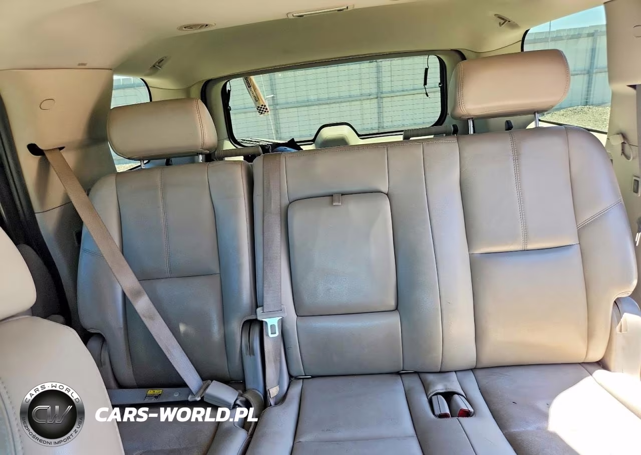 2007 Chevrolet Tahoe K1500 VIN:1GNFK13047J121602 - 10