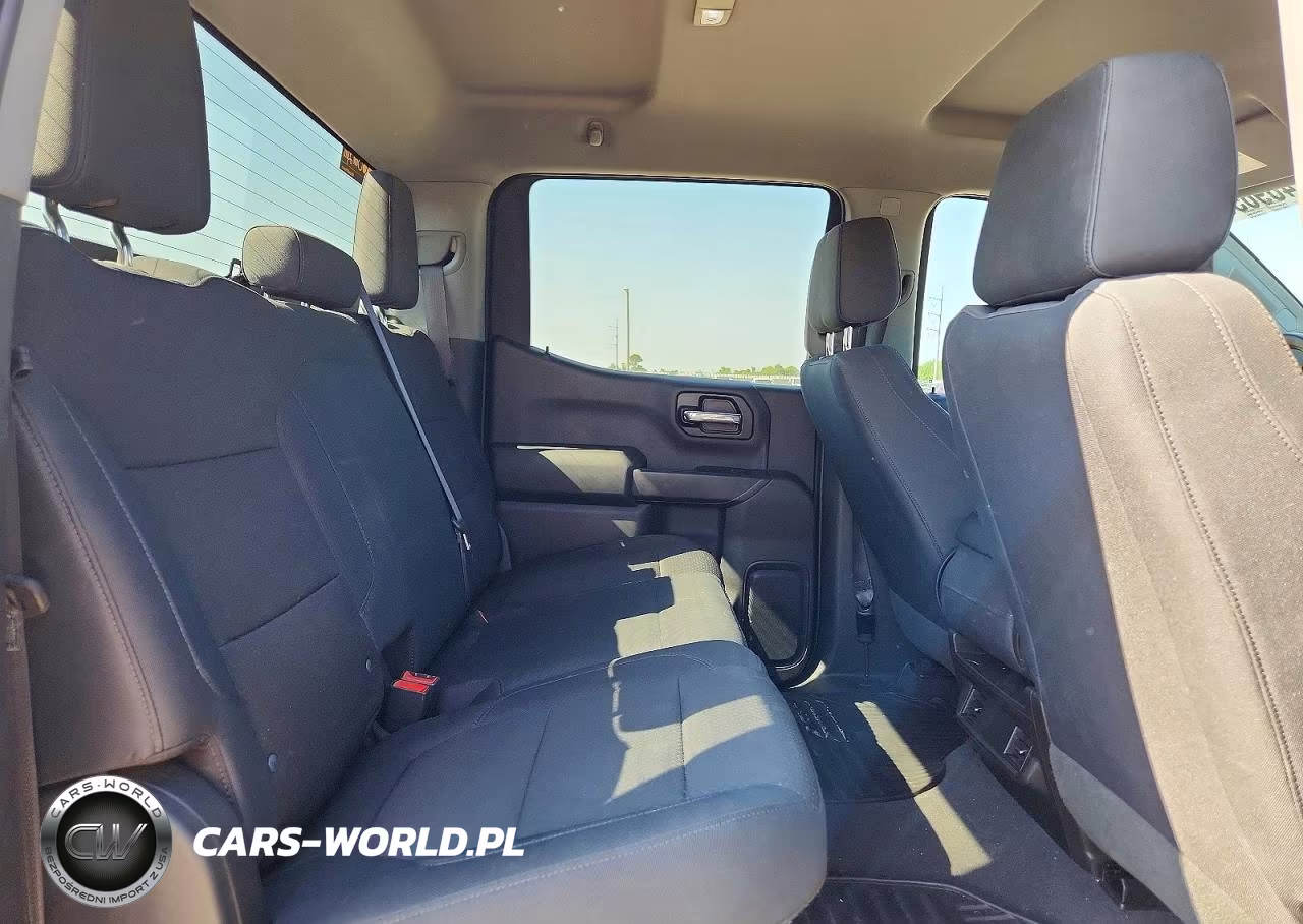 2019 Chevrolet Silverado C1500 Custom VIN:3GCPWBEH2KG241404 - 10