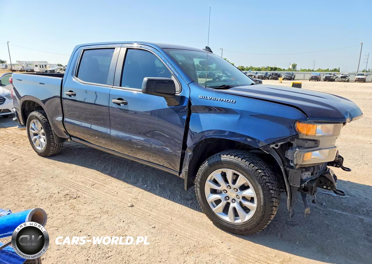 2019 Chevrolet Silverado C1500 Custom VIN:3GCPWBEH2KG241404 - 4