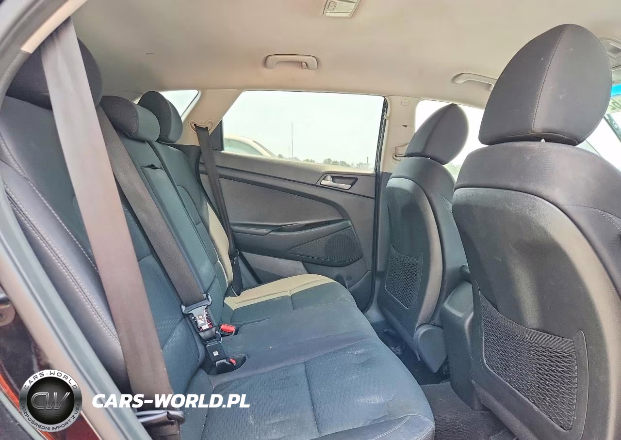 2019 Hyundai Tucson Se VIN:KM8J23A45KU882582 - 11